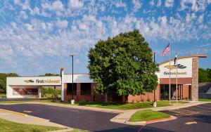 FMB Springfield-ext-day web